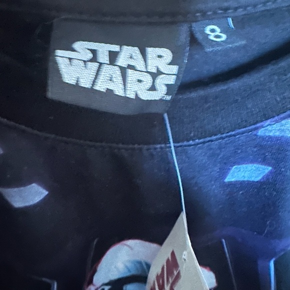 NWT Star Wars T-Shirt with Storm Trooper on Front and Solid Back Size 8 (youth) - Picture 4 of 10